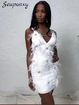 Branco De Alta Qualidade Mulher Sexy Spaghetti Strap Diamante Pena Bodycon Mini Vestido De Bandagem 2022 Elegante Festa De Celebridades Club Vestido