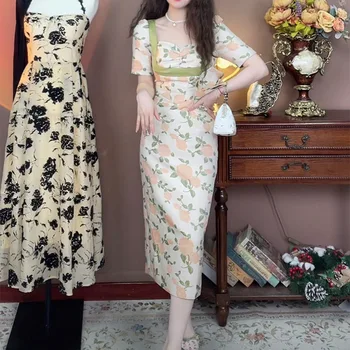 Verão de novos produtos com a mama com almofada de nicho francês floral slim temperamento vestido halter